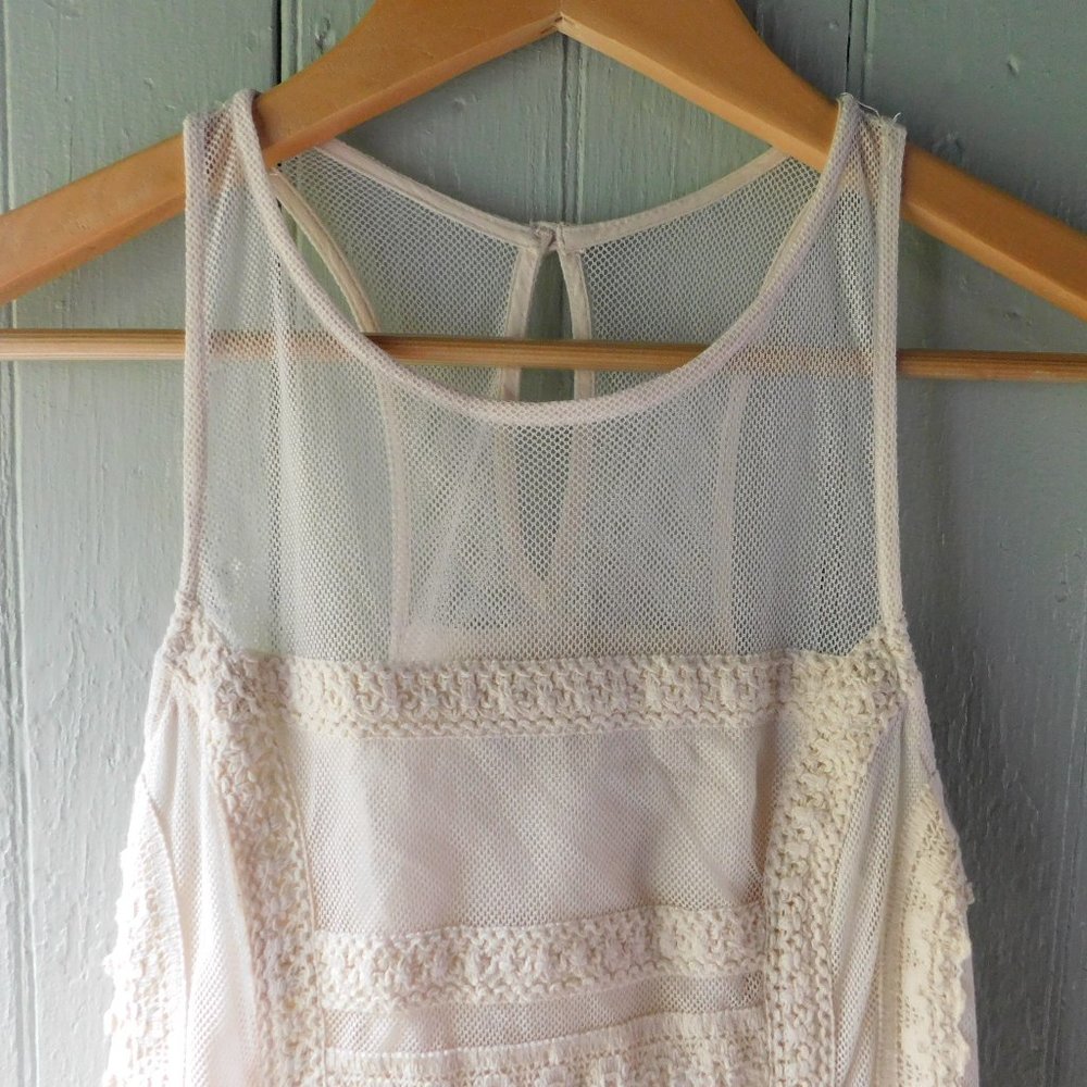 💕*Price Firm*Abercrombie & Fitch Lace Dress - Picture 3 of 16